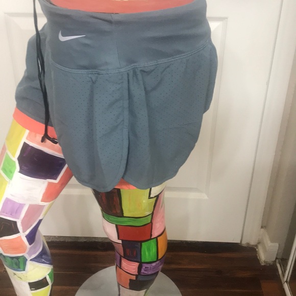 FINAL SALE Nike dri fit shorts and jacket - Picture 2 of 8